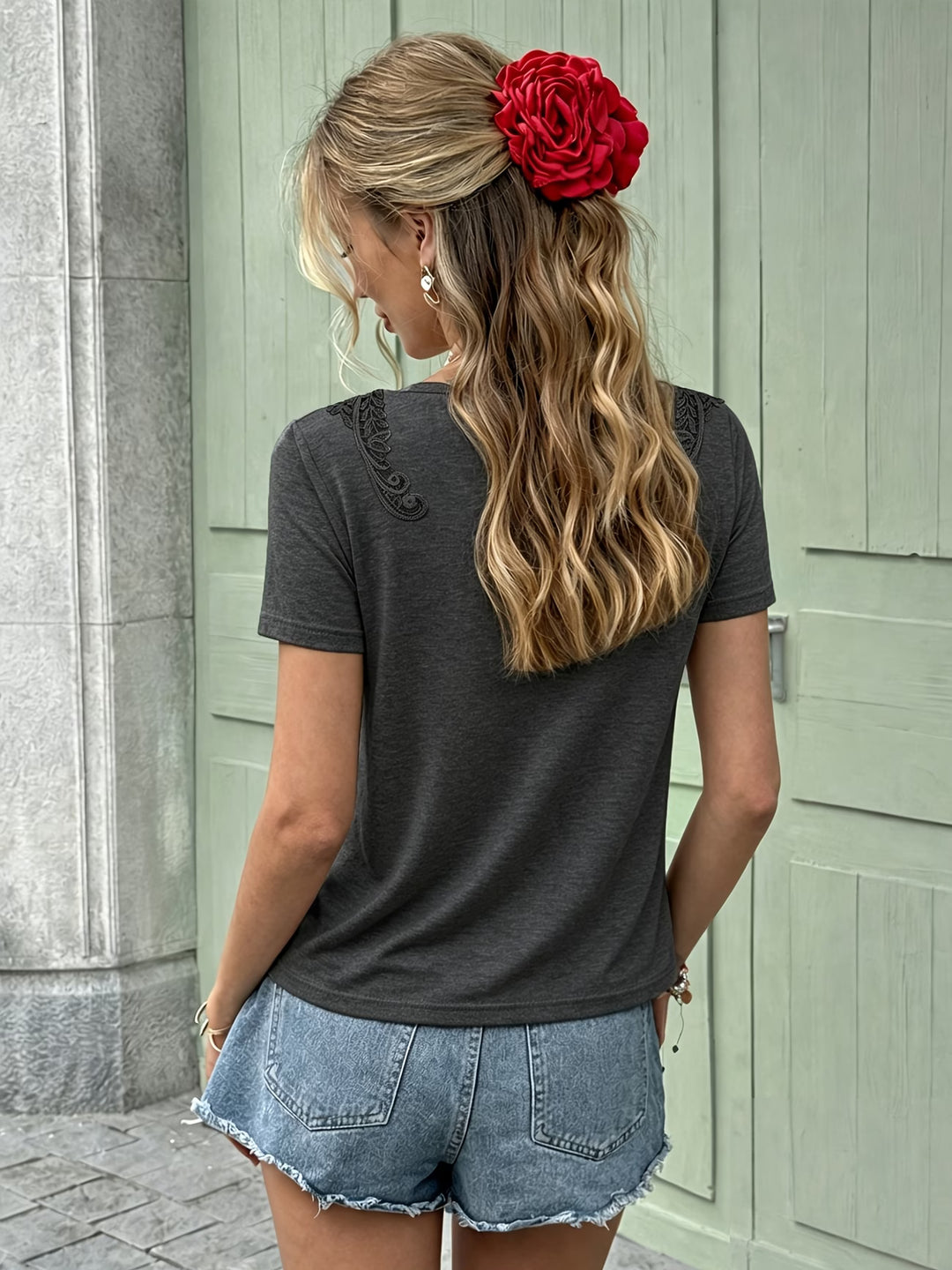 Lucille | Lace Trim Short Sleeve Tee